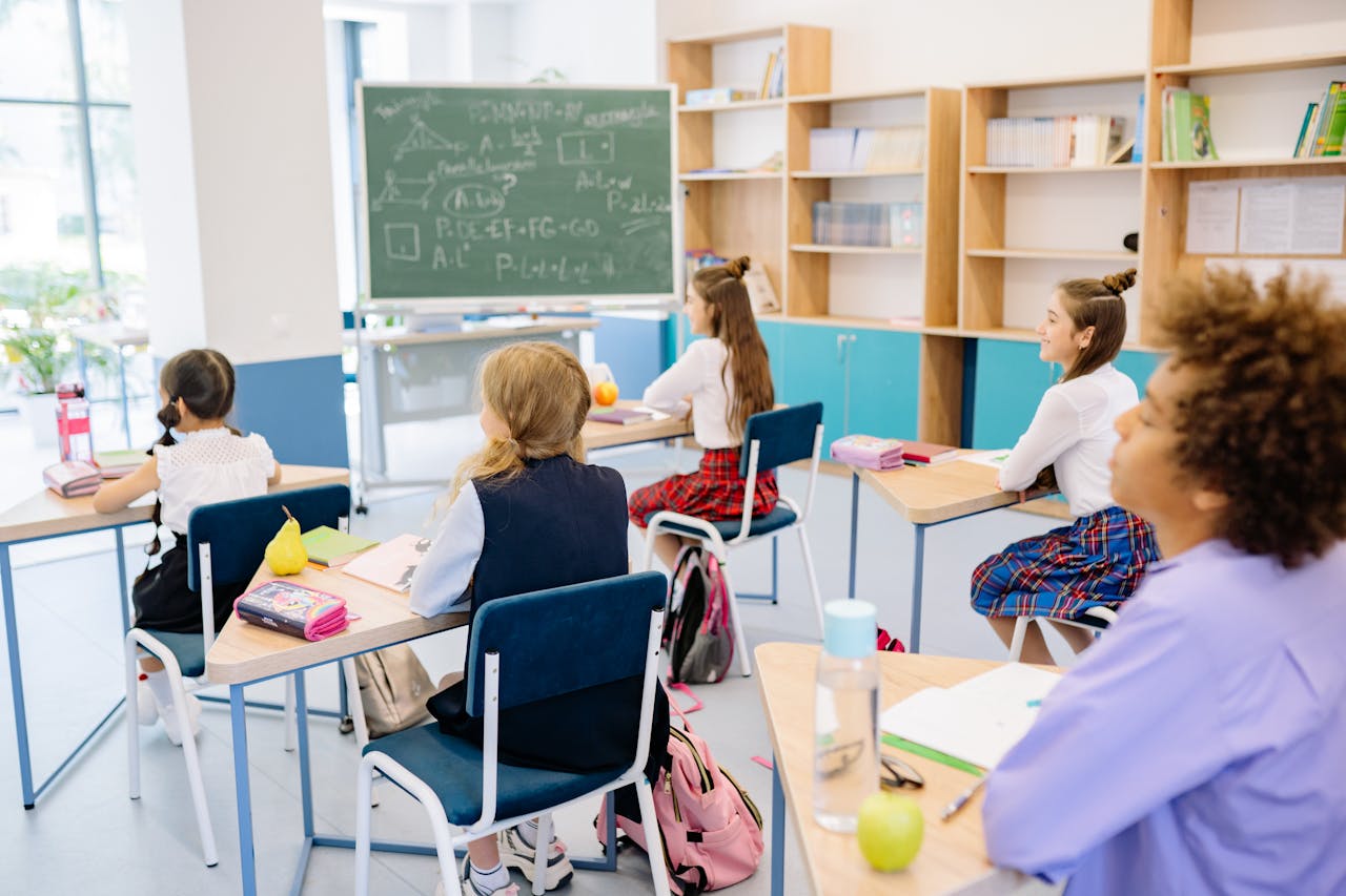 inschrijven voor school in Spanje, Kind inschrijven voor school in Spanje op Costaviva.nl